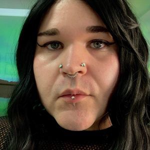 Meet your Posher, Zoa